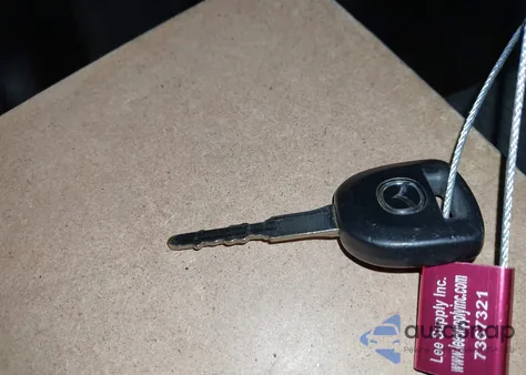 2006 Mazda Mazda3 I z USA, uszkodzony, nr VIN JM1BK32G461413962